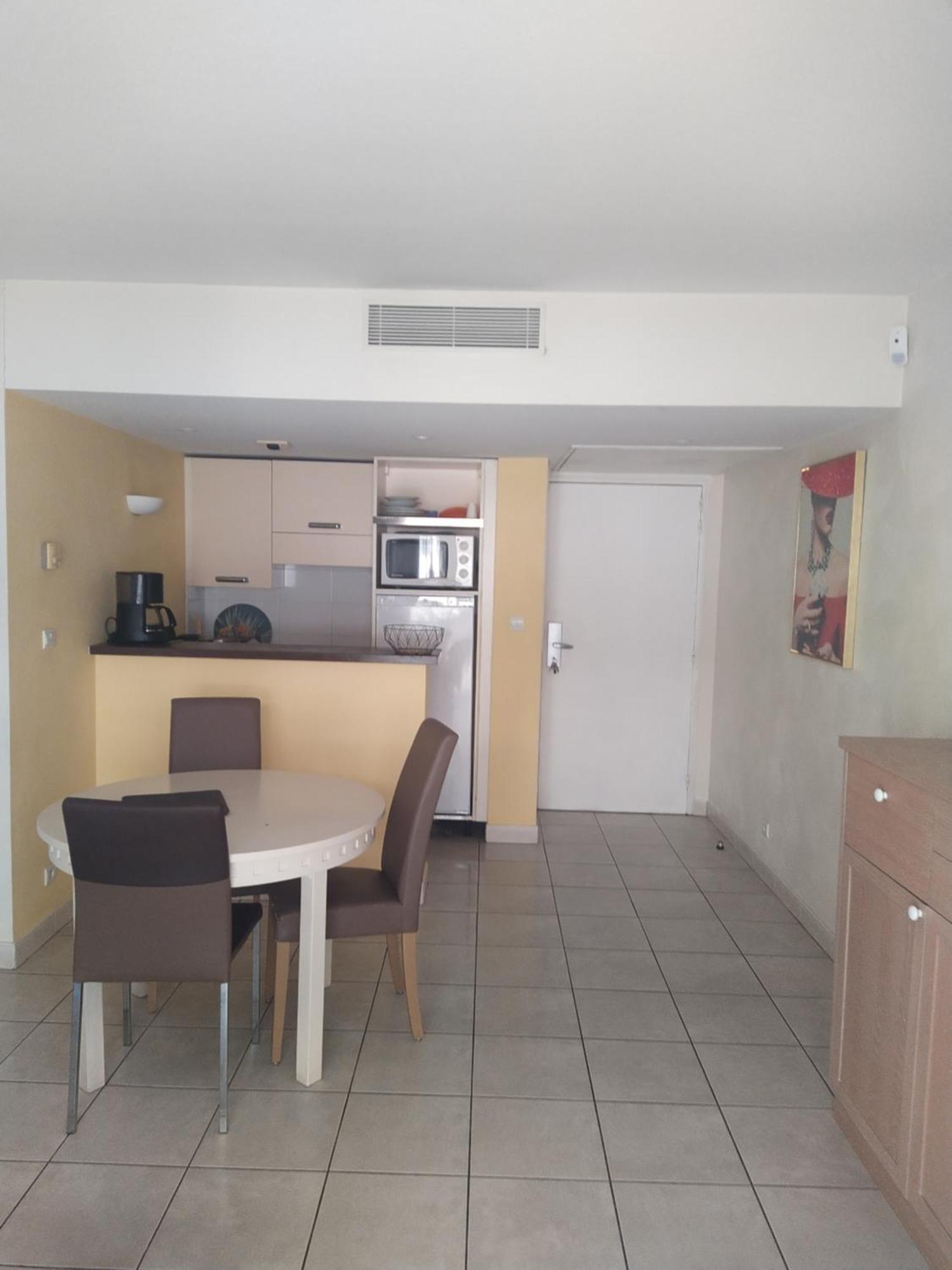Apartment De Standing A 10 Minutes A Pied Du Palais Festival *